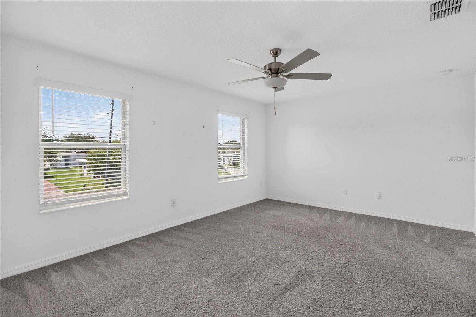 5226 Forum Blvd Property Photo 47