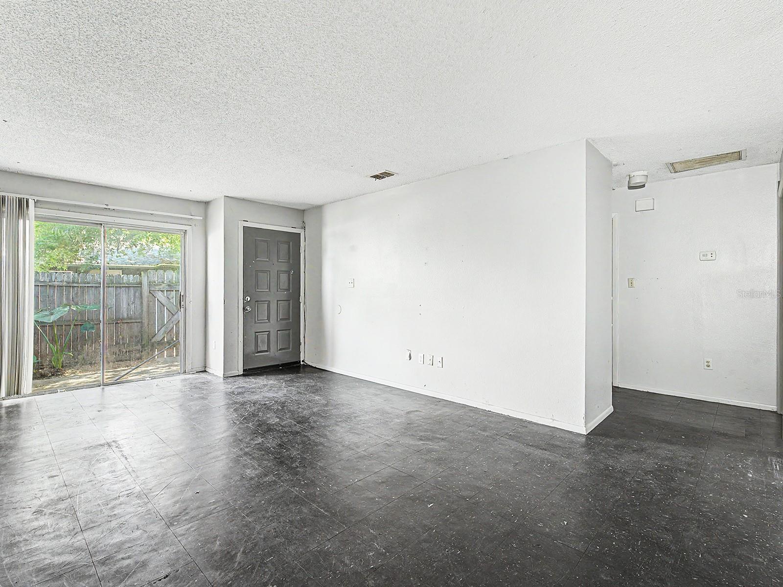 2950 Se 53rd Ct Property Photo 15