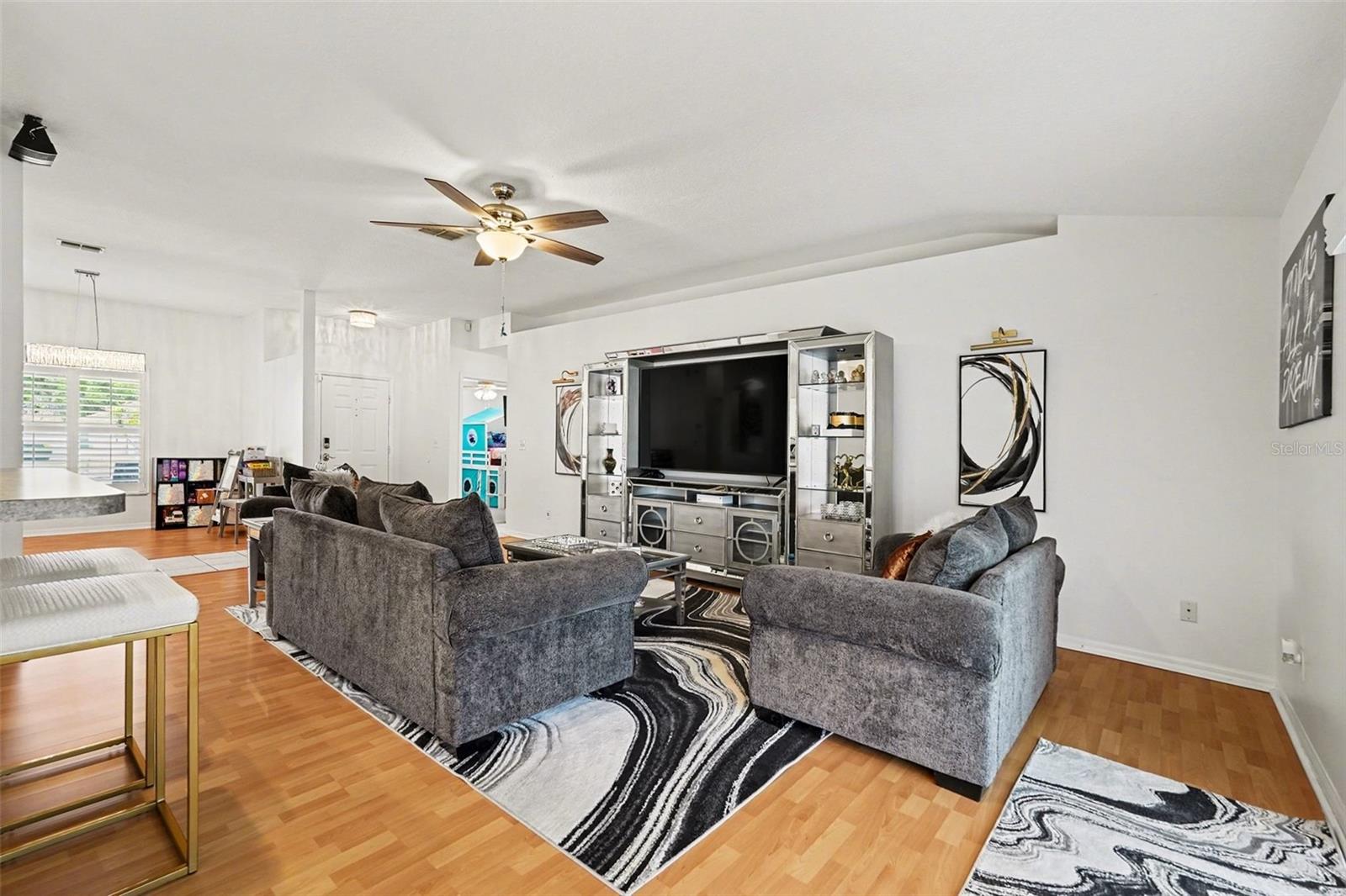 2333 Towering Oaks Cir Property Photo 6