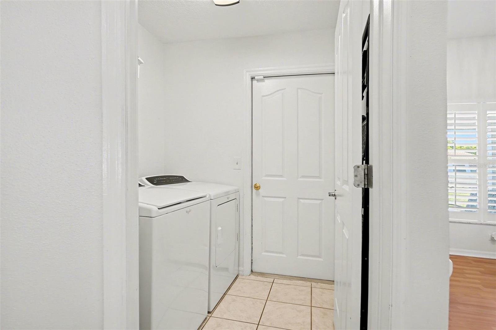 2333 Towering Oaks Cir Property Photo 23