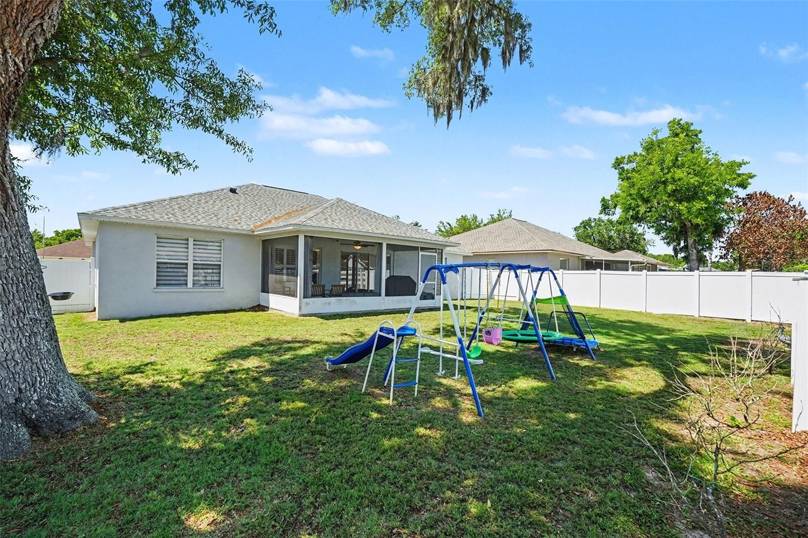 2333 Towering Oaks Cir Property Photo 25