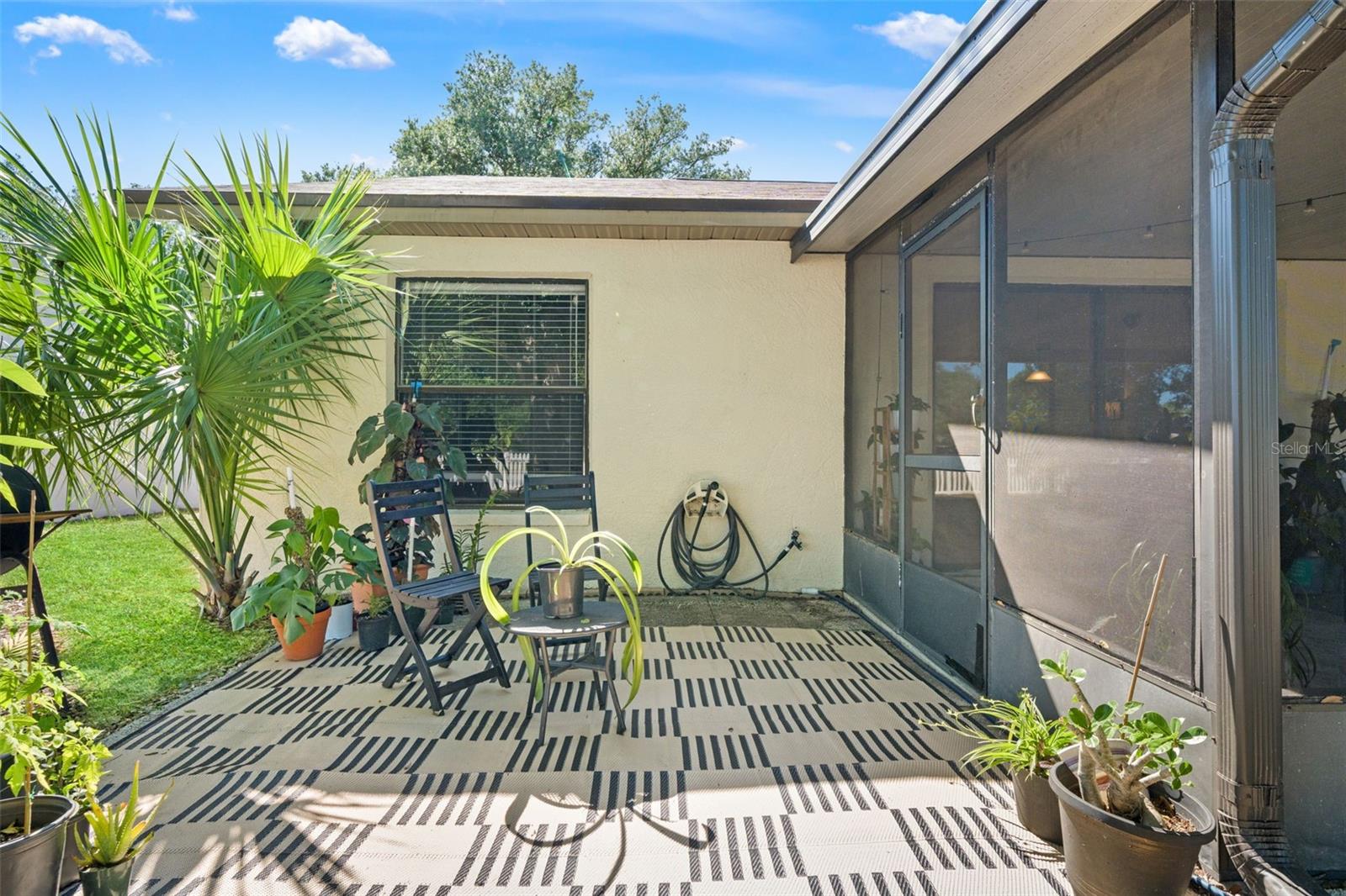 12908 Longcrest Dr Property Photo 25