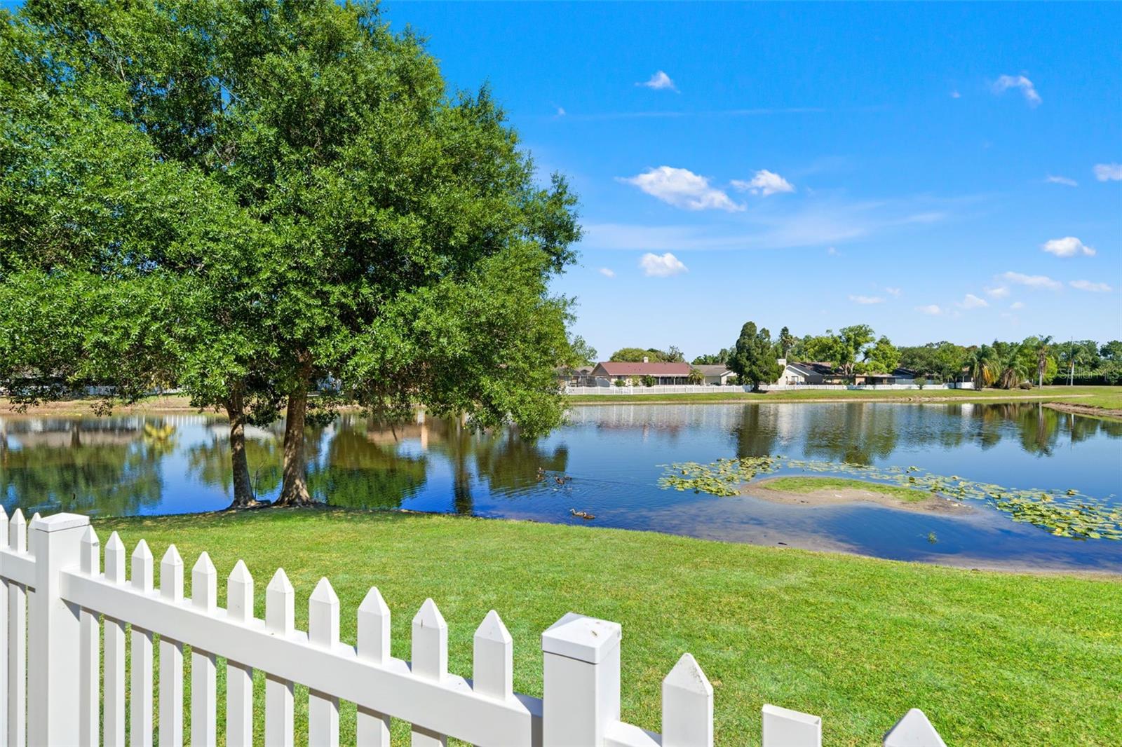 12908 Longcrest Dr Property Photo 26