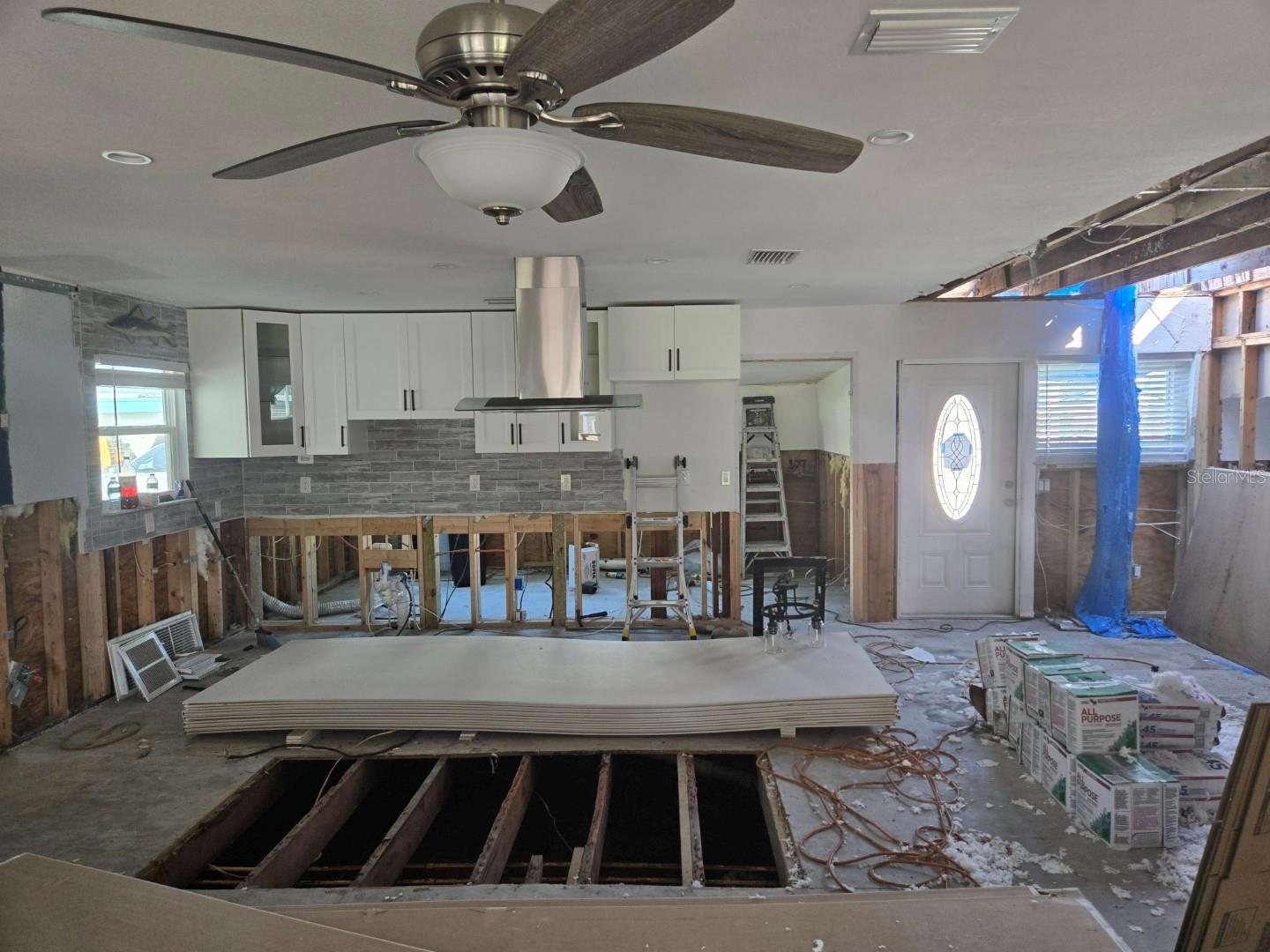 3503 W Shell Point Rd Property Photo 10