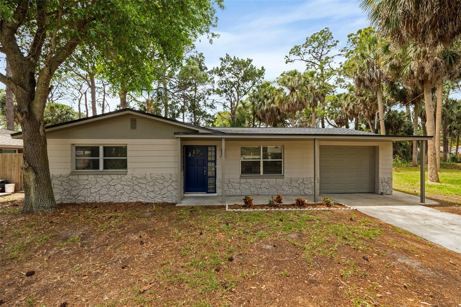 7151 Pinewood Dr Property Photo 1