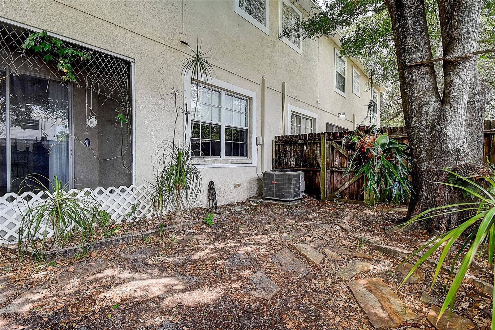 14985 Alan Ct Property Photo 20