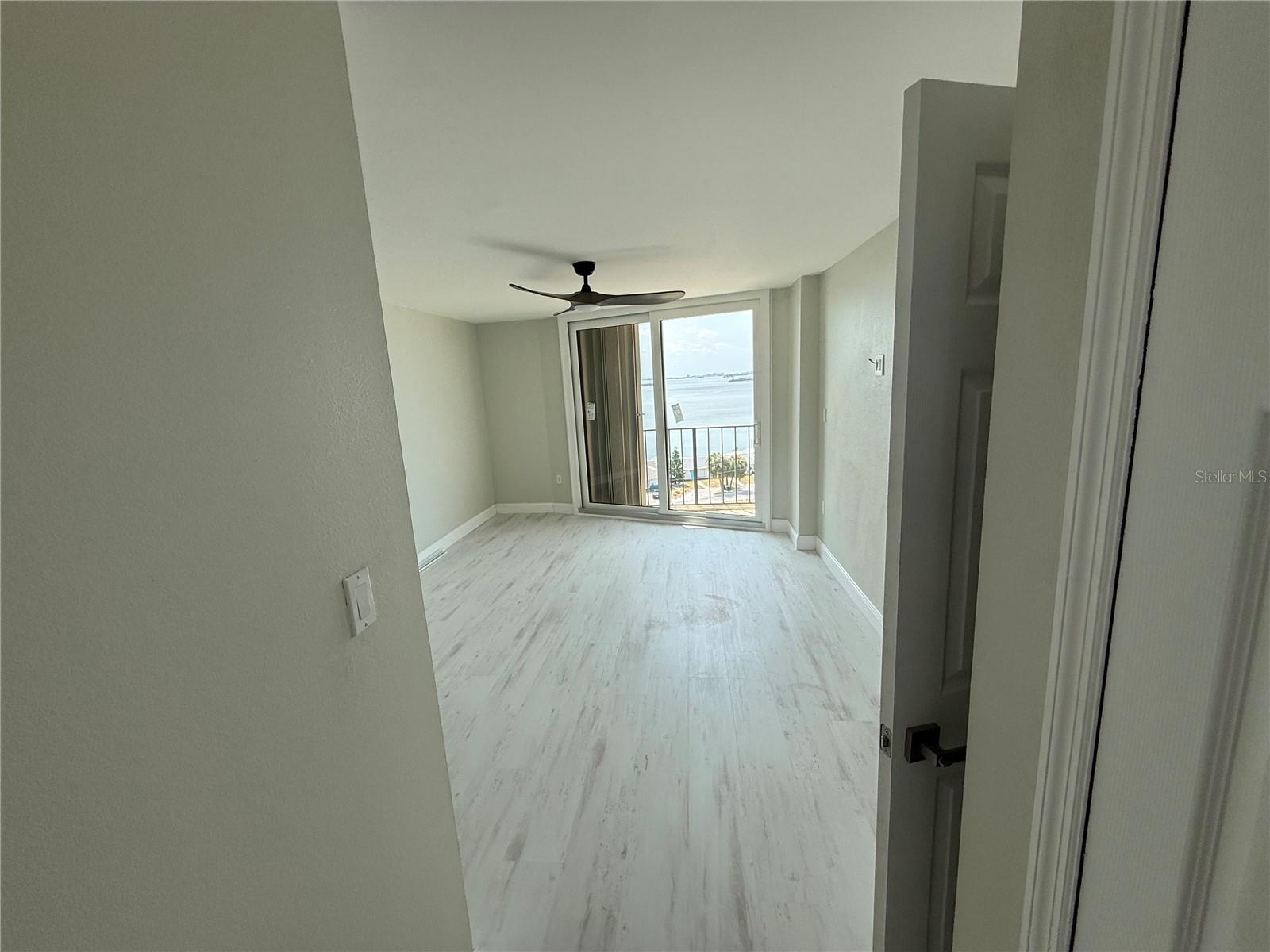 2530 Gary Cir #802 Property Photo 24
