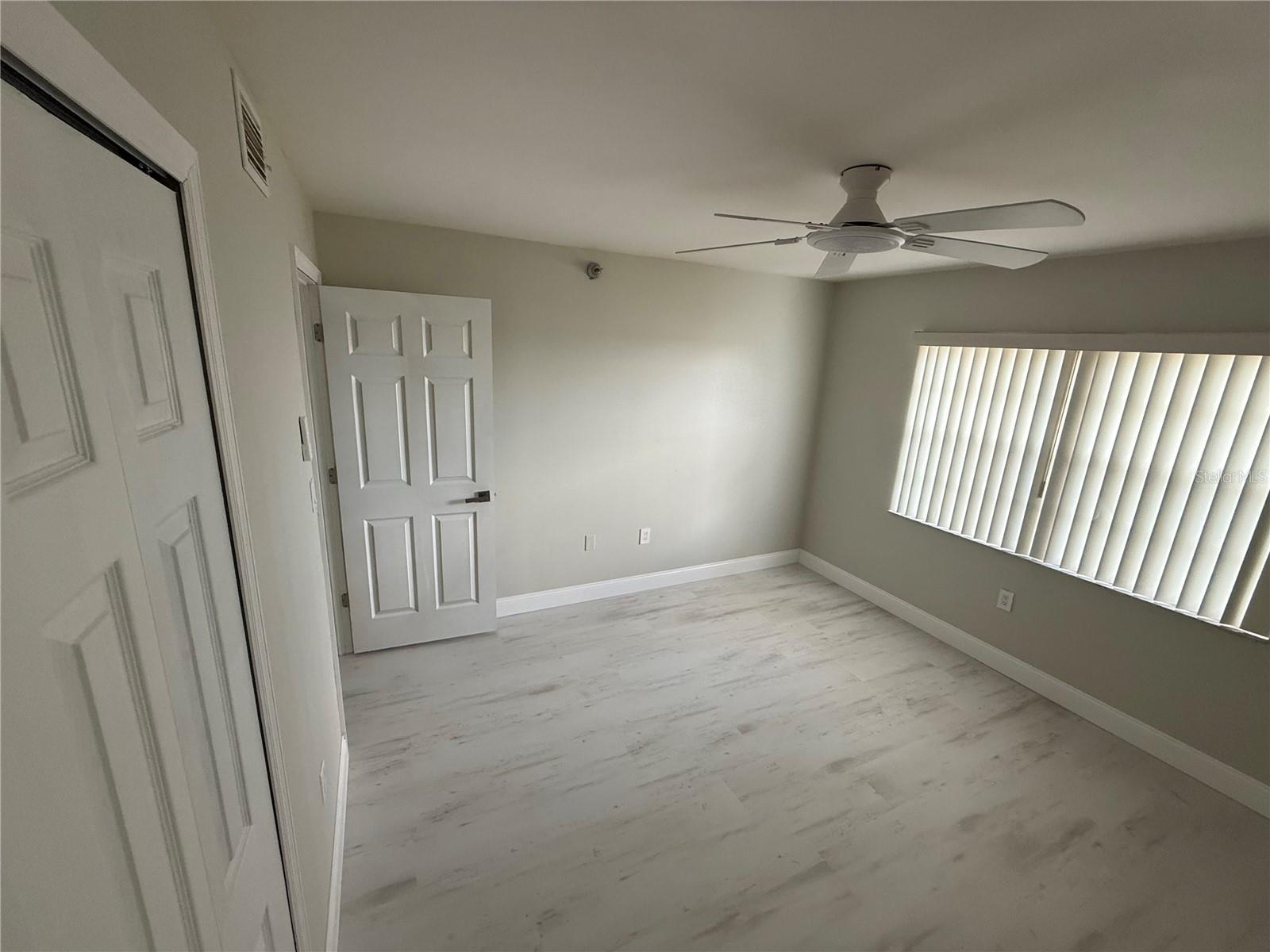 2530 Gary Cir #802 Property Photo 32