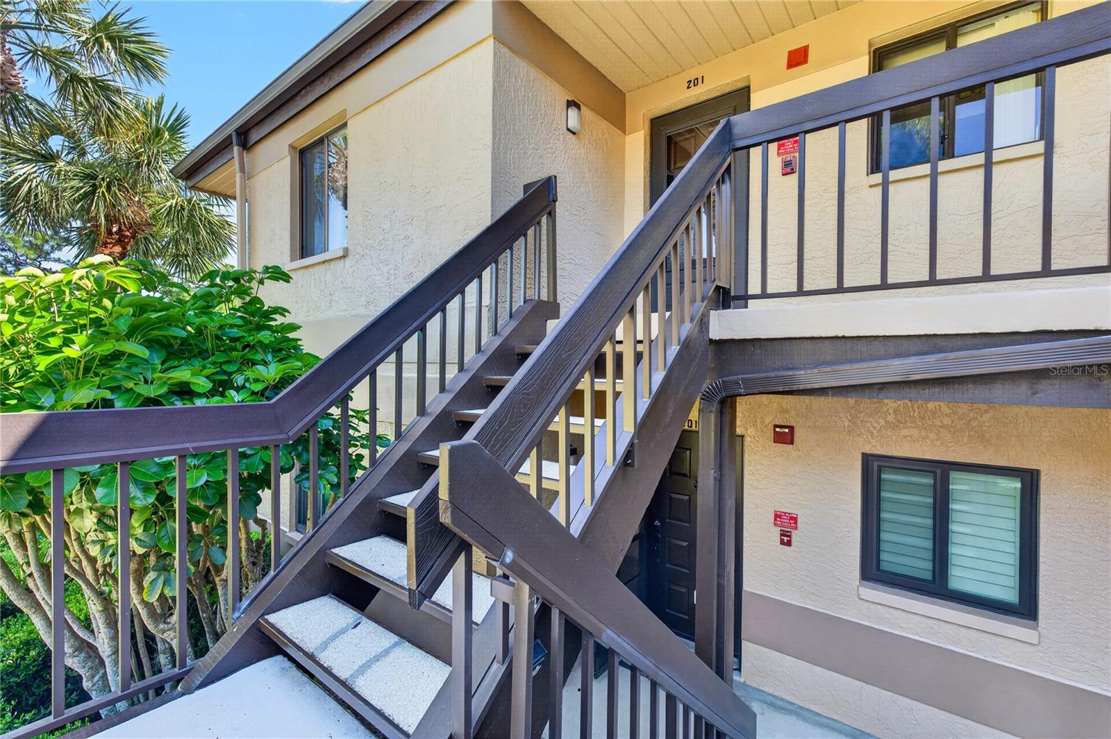 2691 Sabal Springs Cir #201 Property Photo 1