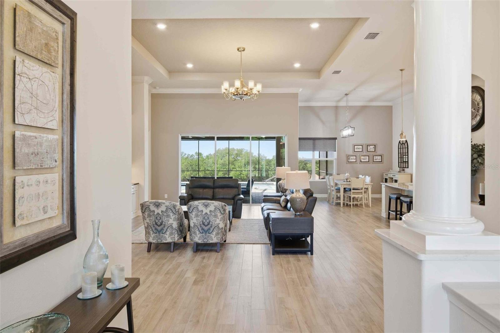 2210 N Peakview Loop Property Photo 6