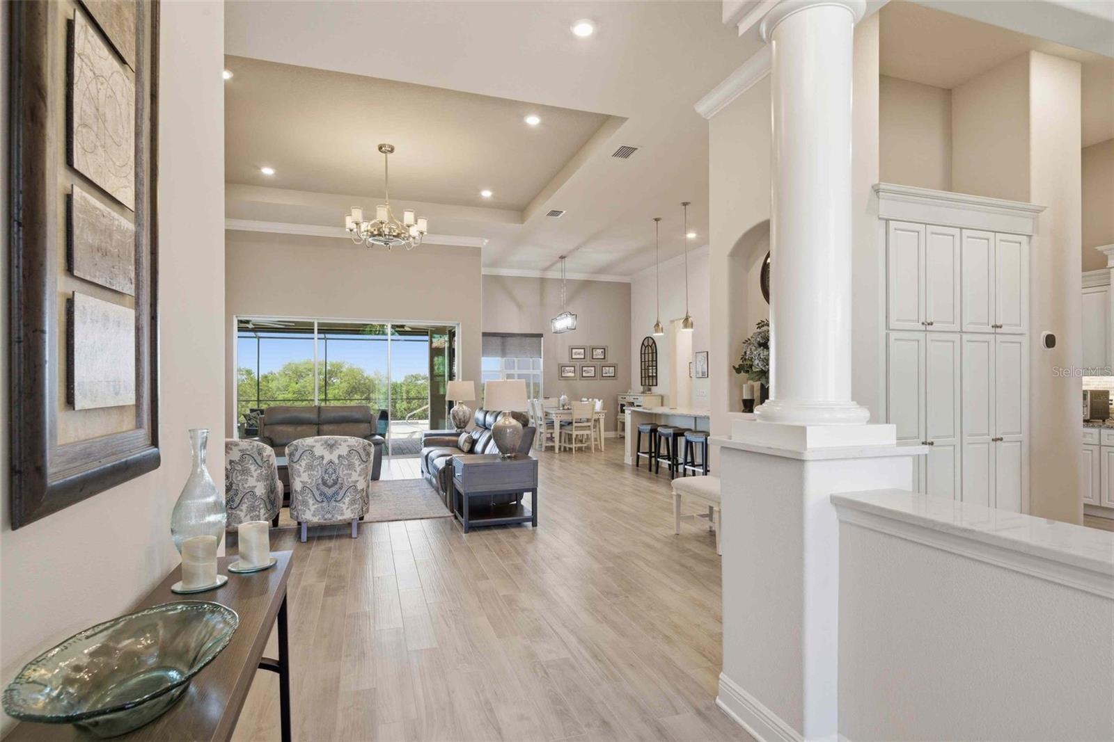 2210 N Peakview Loop Property Photo 10