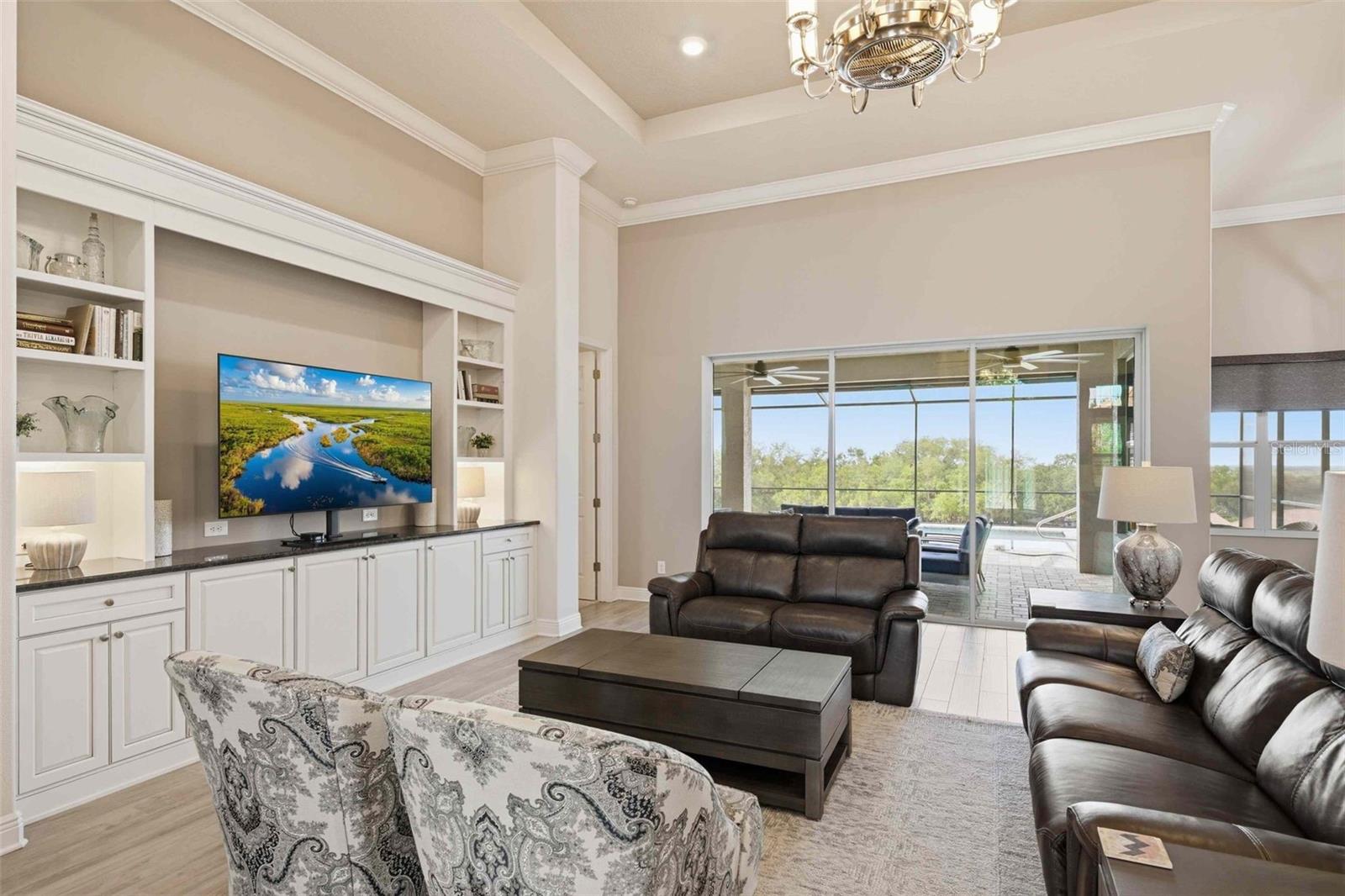 2210 N Peakview Loop Property Photo 12