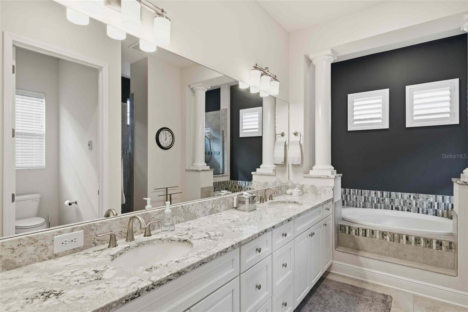 2210 N Peakview Loop Property Photo 48
