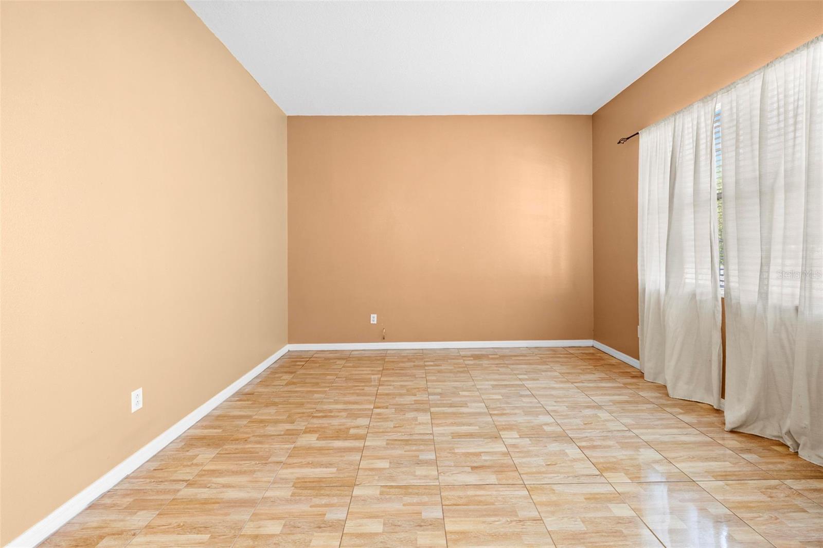 4211 Blakemore Pl Property Photo 4