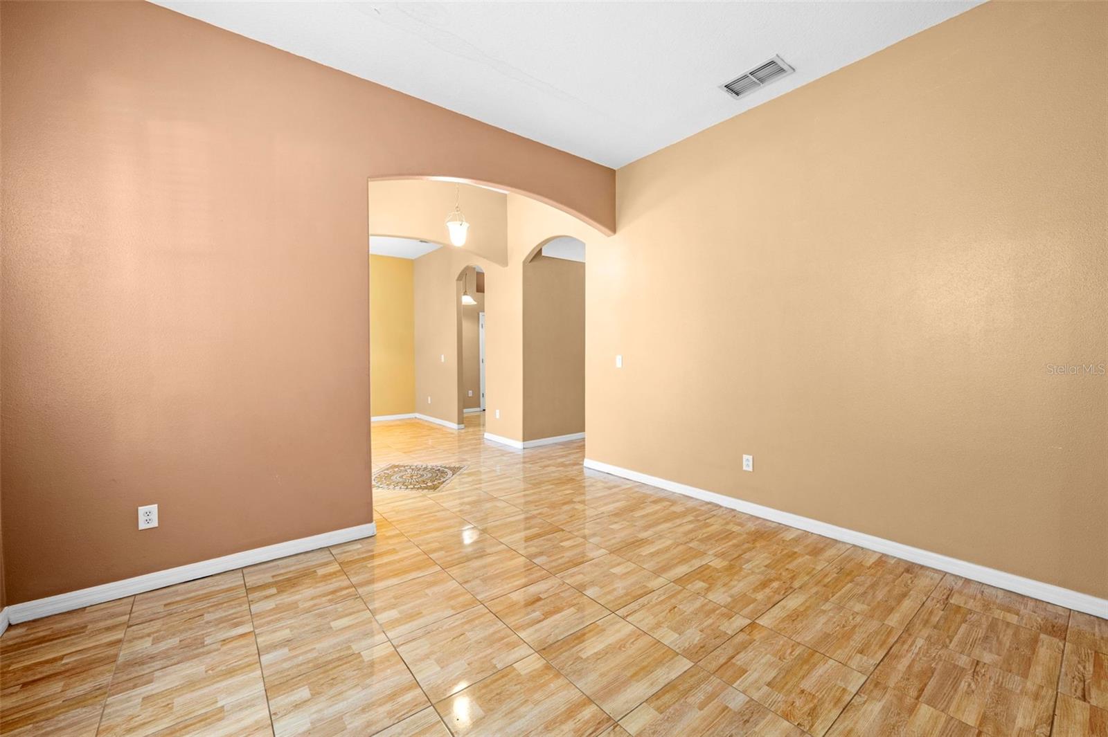 4211 Blakemore Pl Property Photo 5