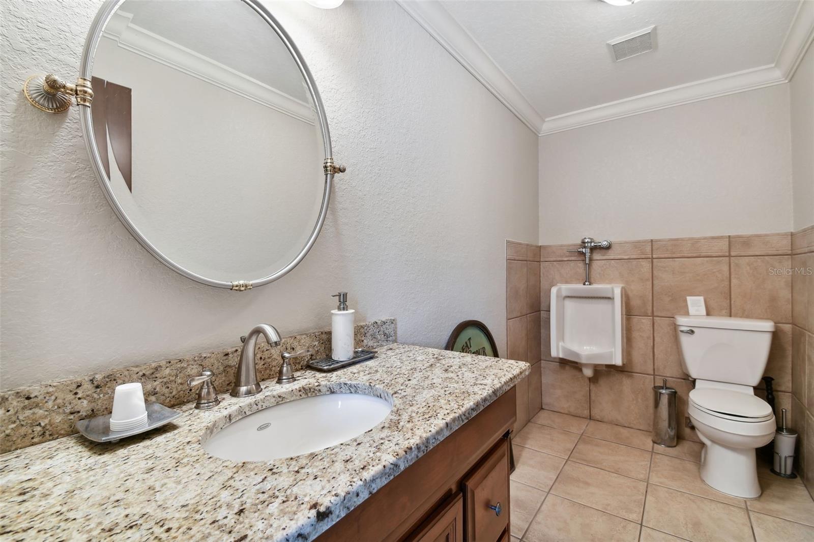1137 Bartow Rd #204 Property Photo 17