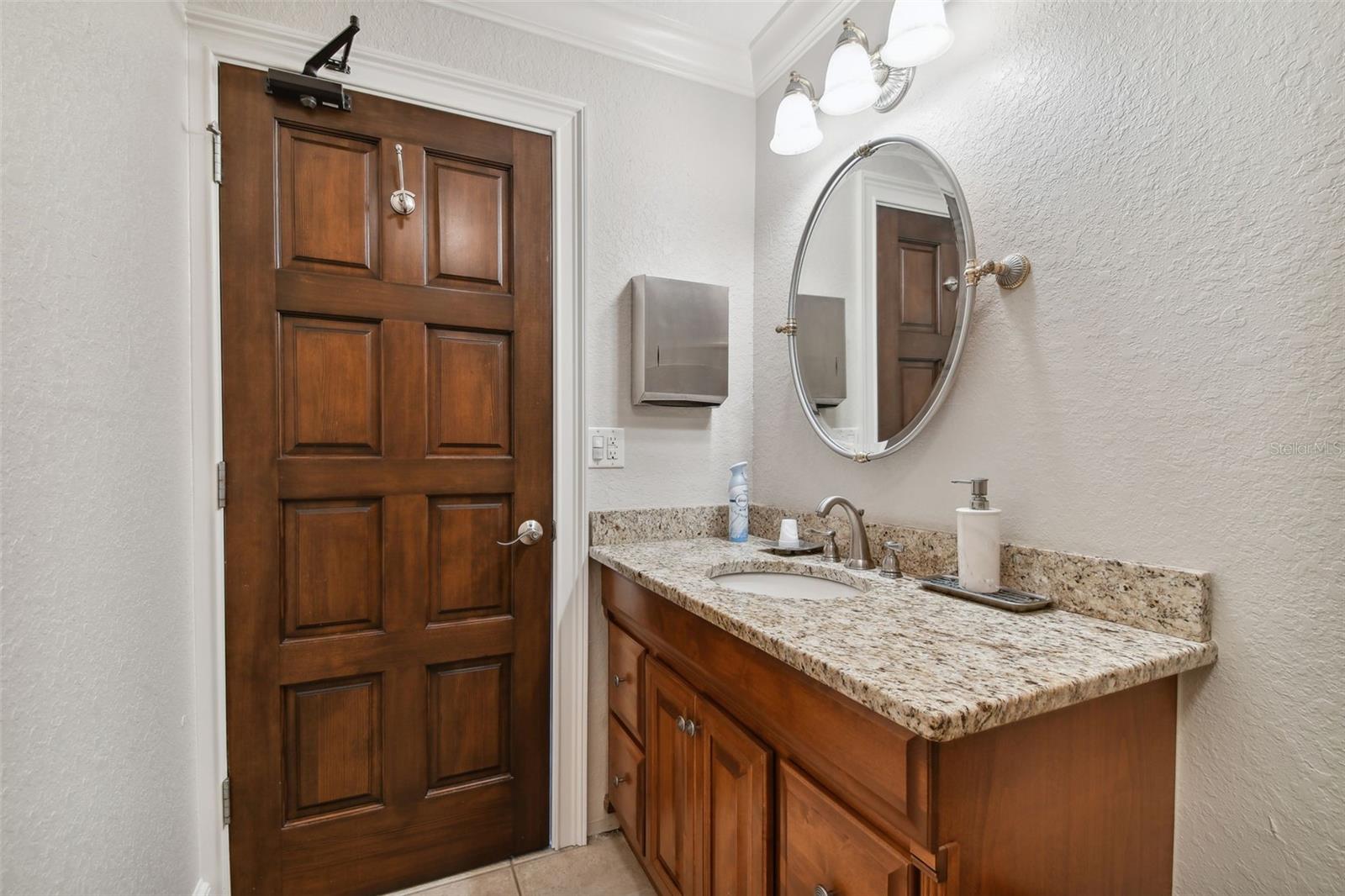 1137 Bartow Rd #204 Property Photo 19