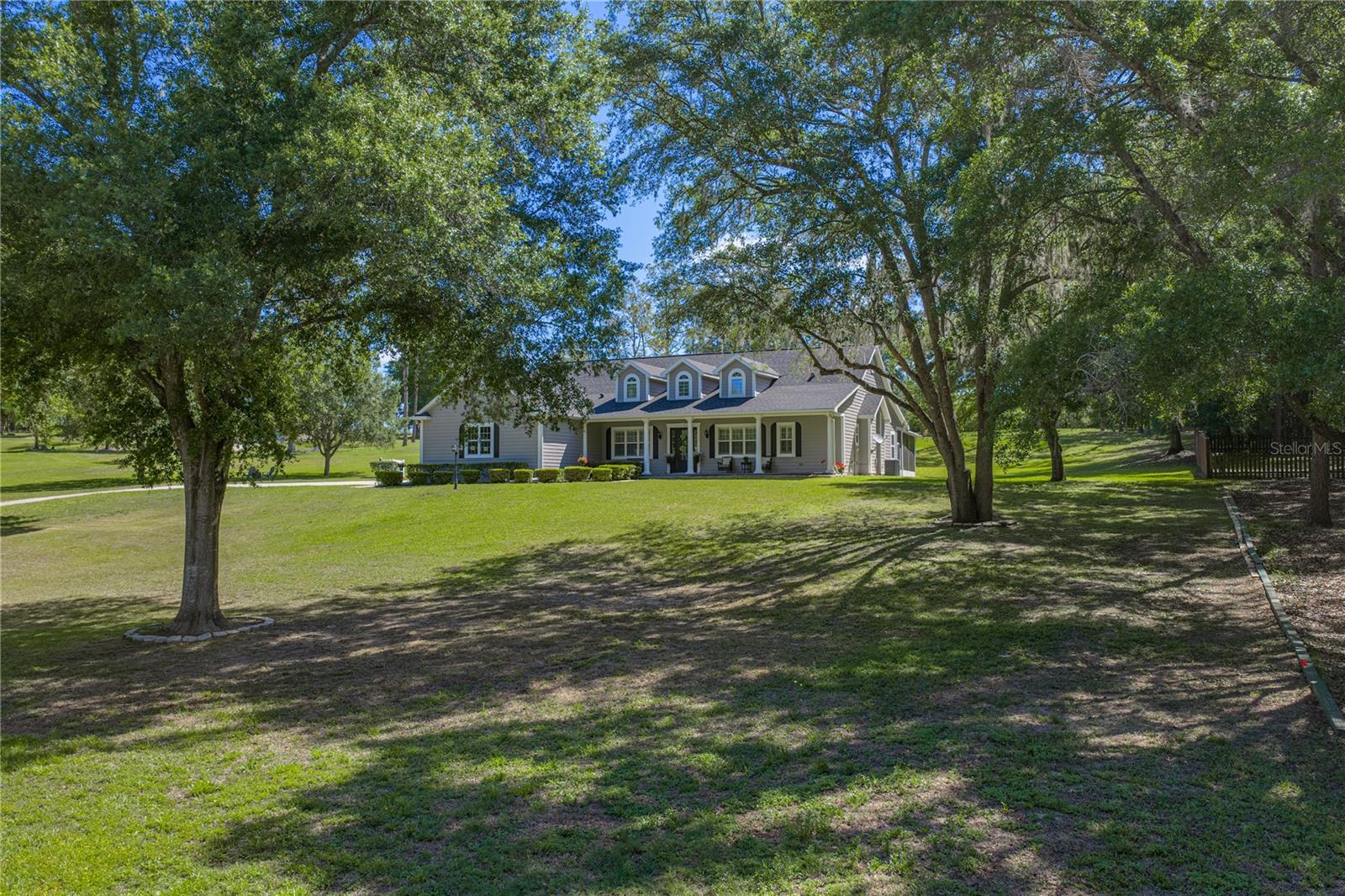 810 SAVANNAH OAKS DR