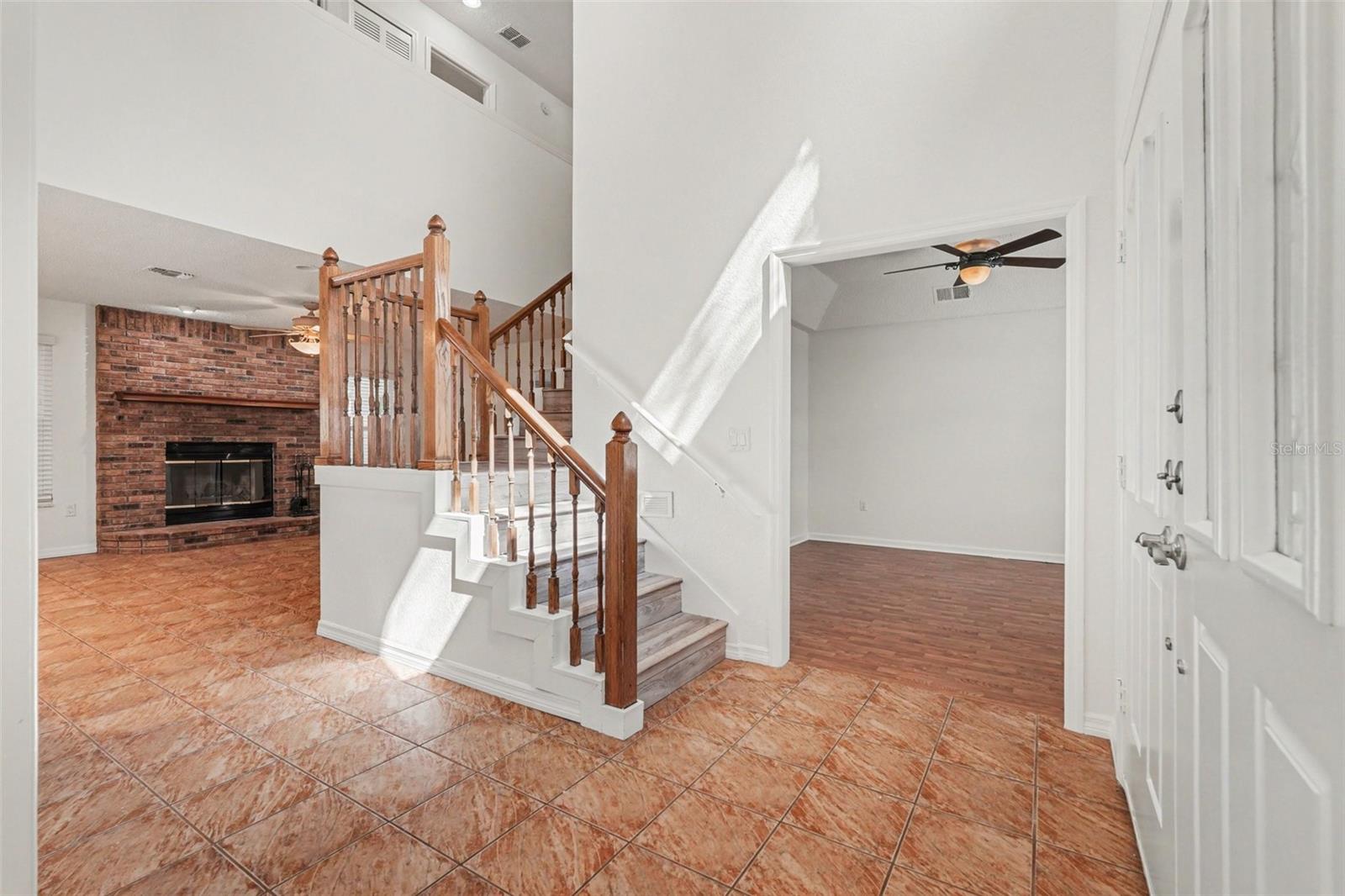 18731 Firethorn Dr Property Photo 9