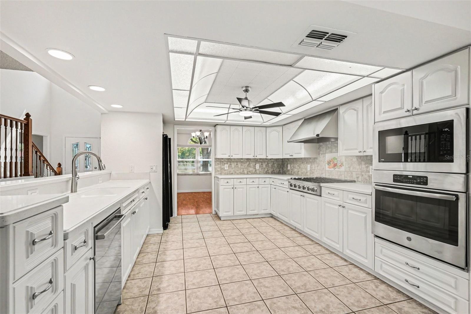 18731 Firethorn Dr Property Photo 21