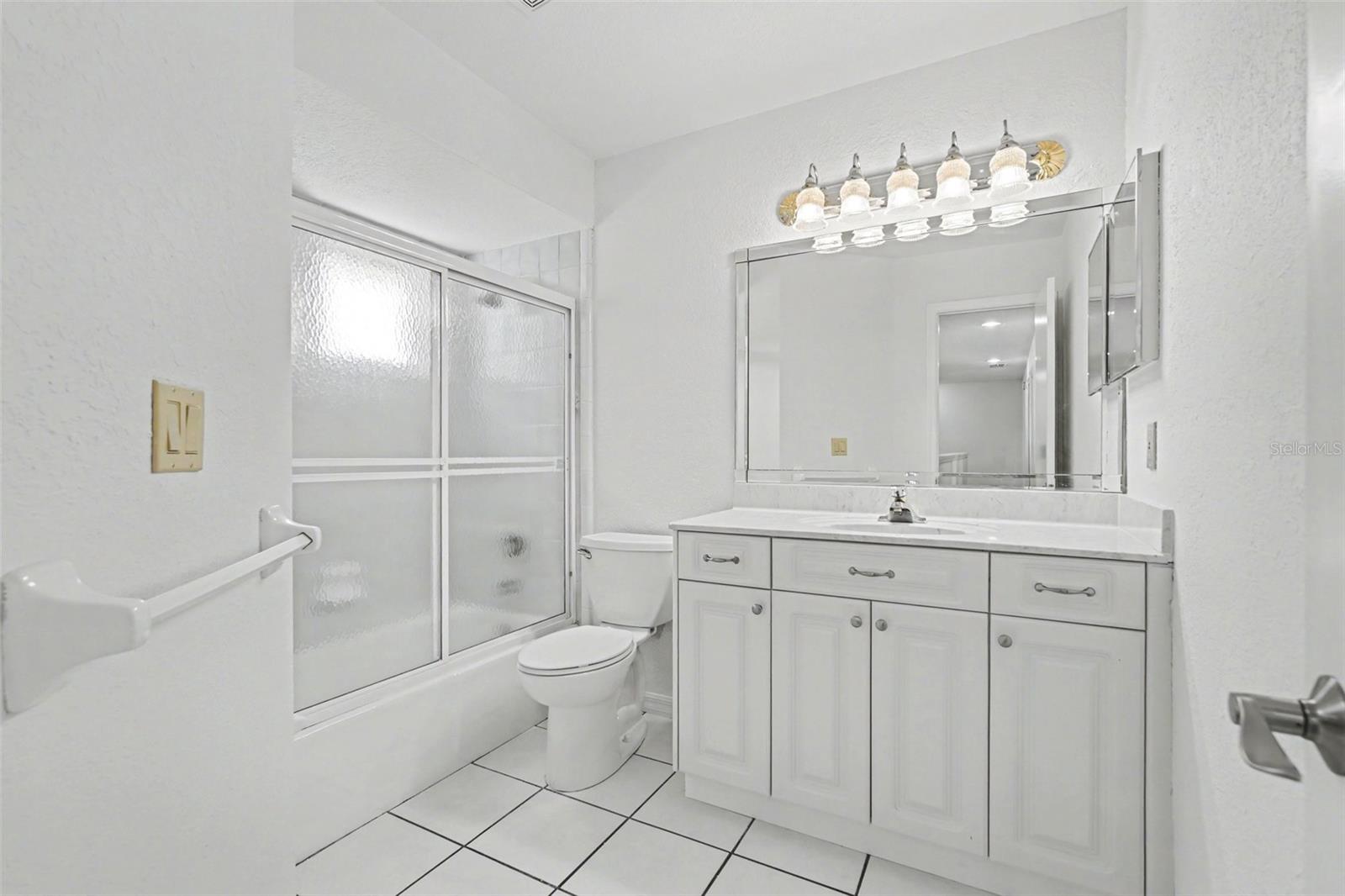18731 Firethorn Dr Property Photo 30