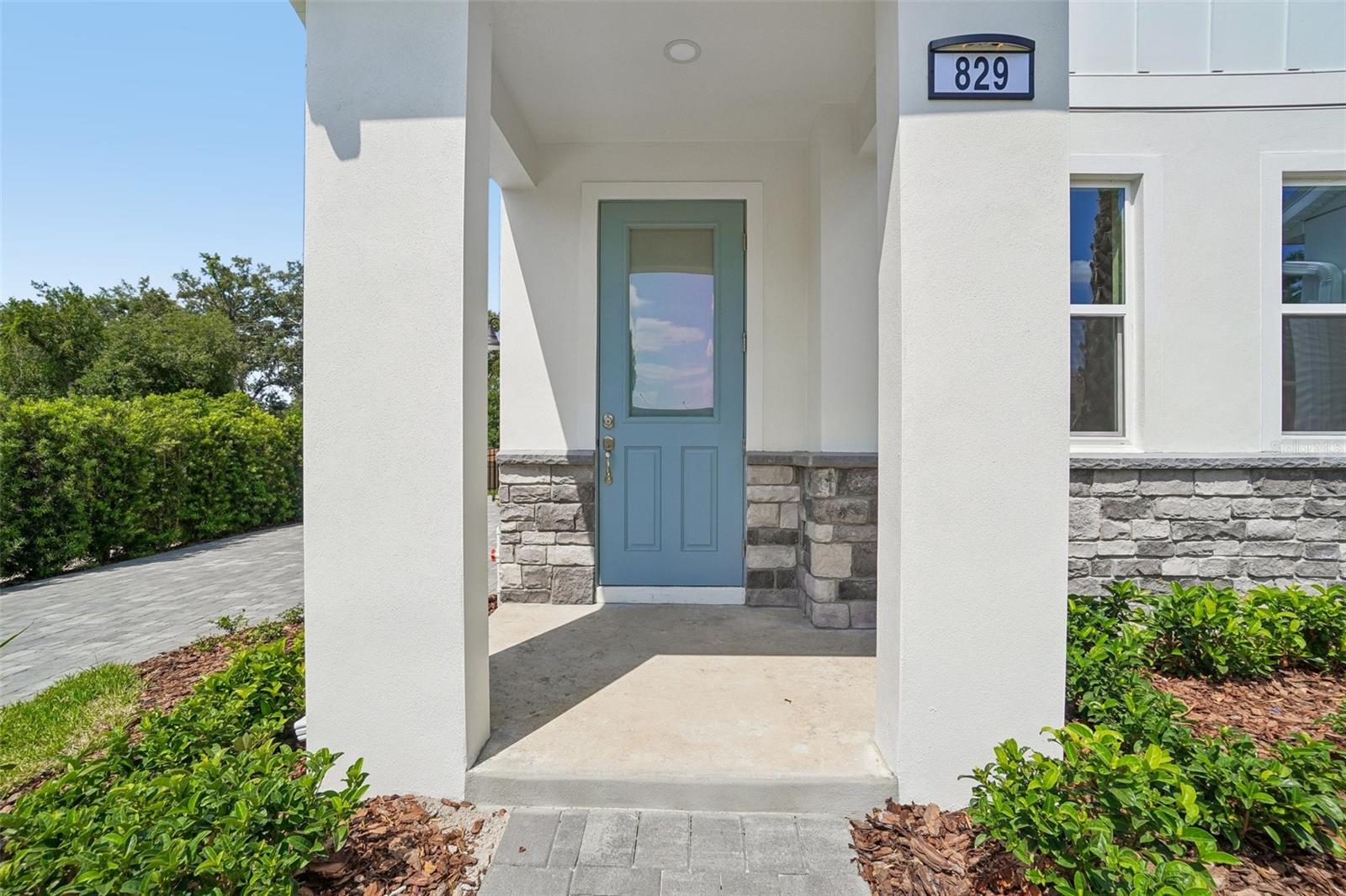 610 Silver Stream Ct Property Photo 4