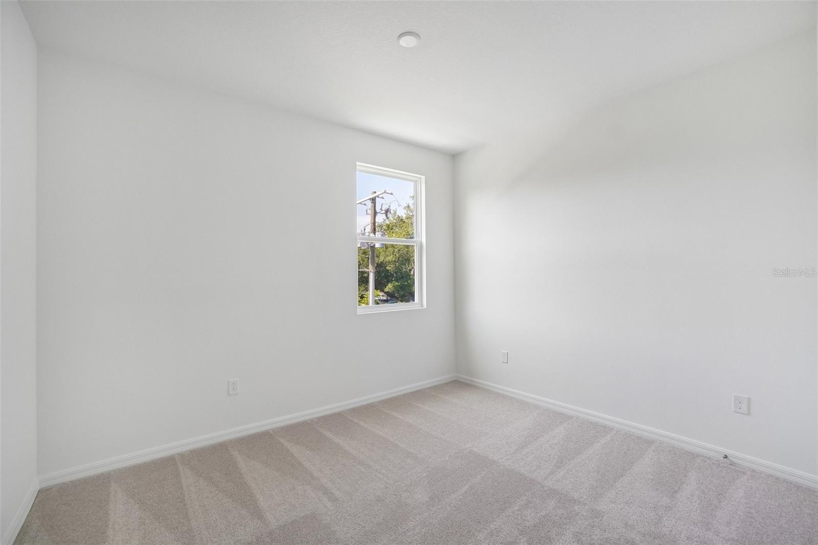 610 Silver Stream Ct Property Photo 29