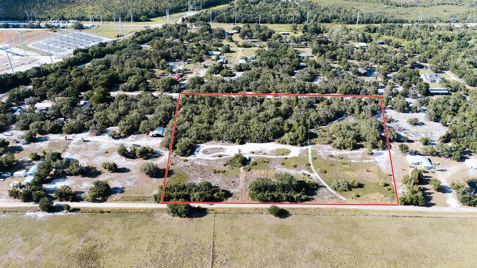 Miles Breeze Ave Property Photo 2