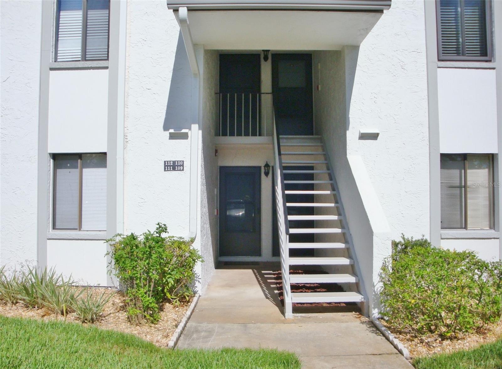 111 E Cypress Ct #111 Property Photo 2