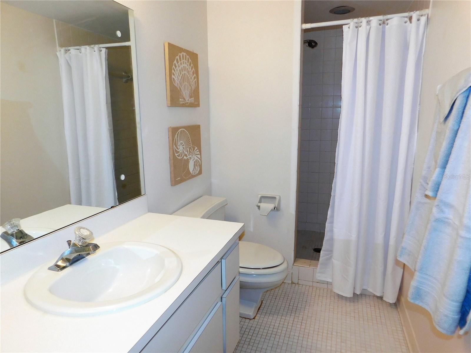 111 E Cypress Ct #111 Property Photo 13