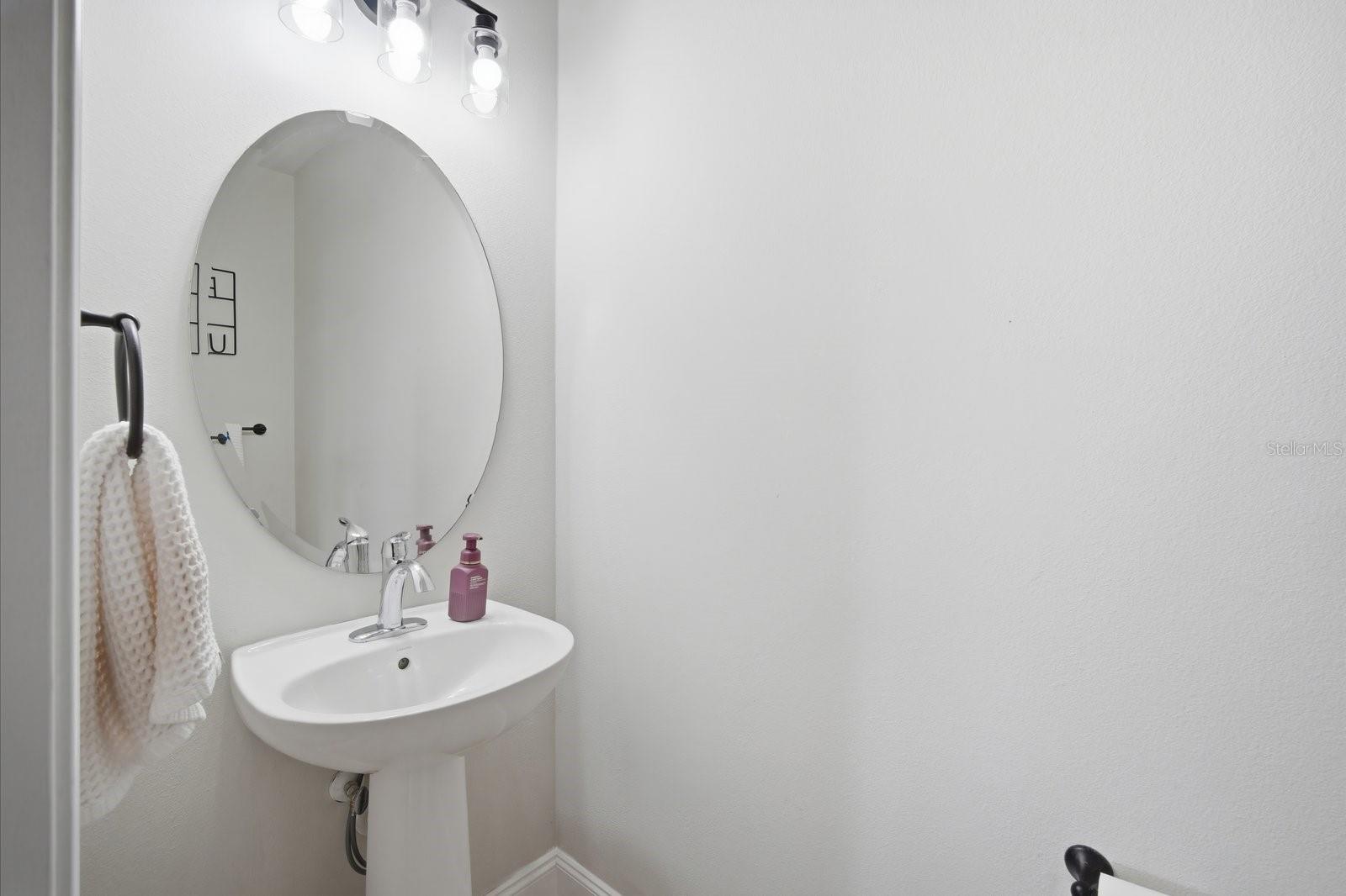 4711 Chatterton Way Property Photo 13