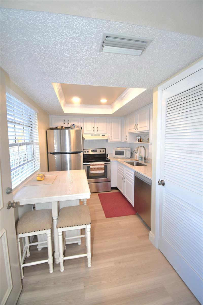 952 Virginia St #209 Property Photo 3