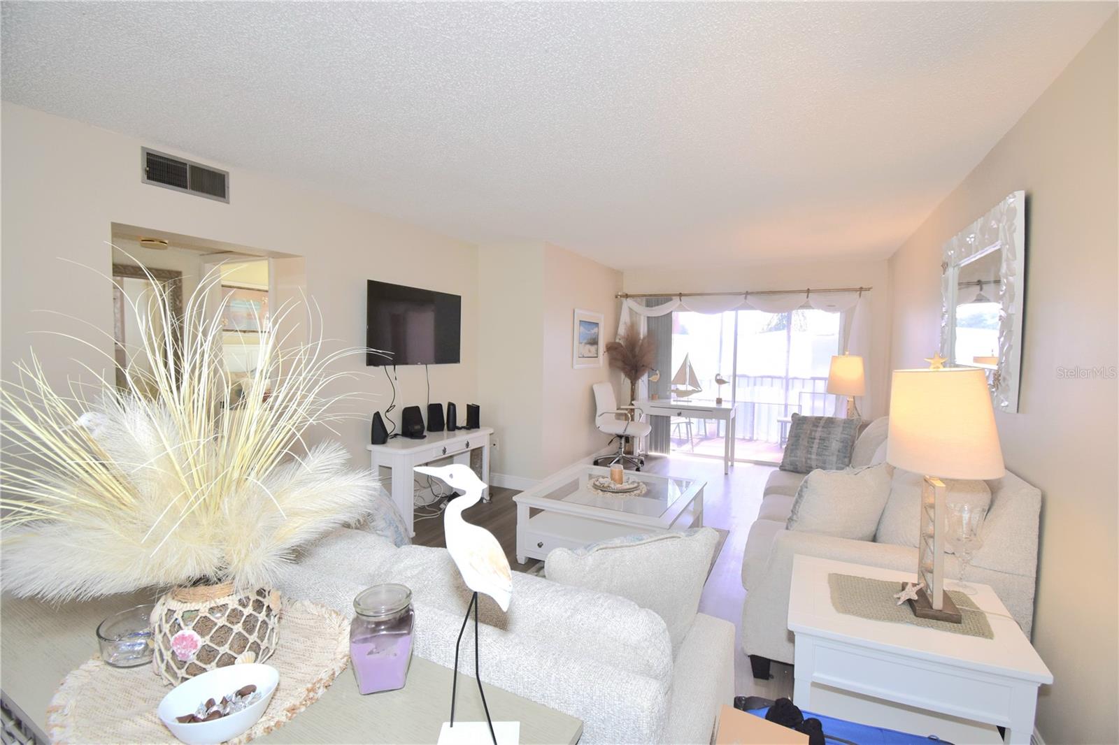 952 Virginia St #209 Property Photo 17