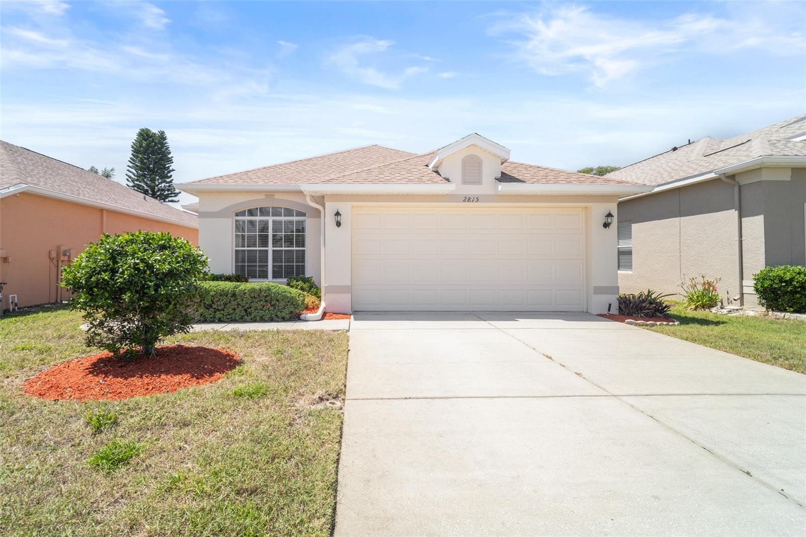 2815 Wood Pointe Dr Property Photo 3