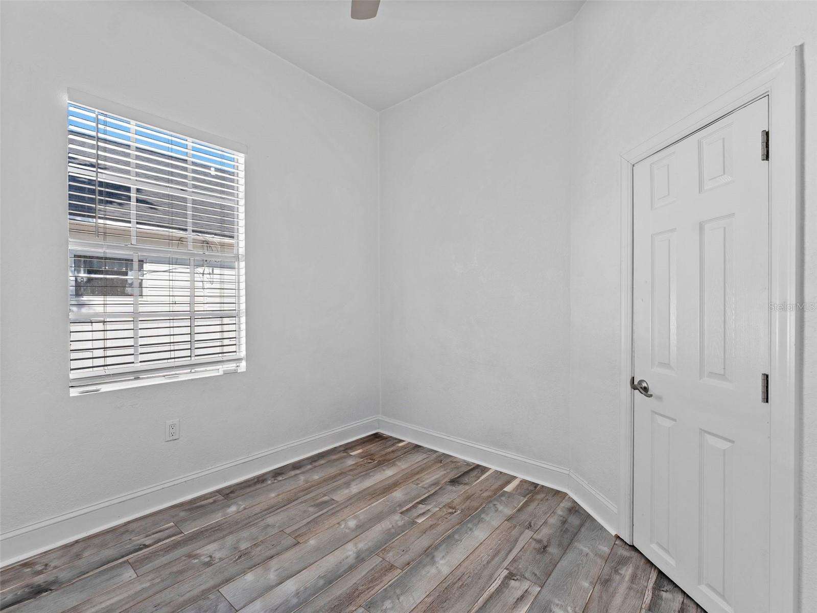 2903 W Ivy St Property Photo 20