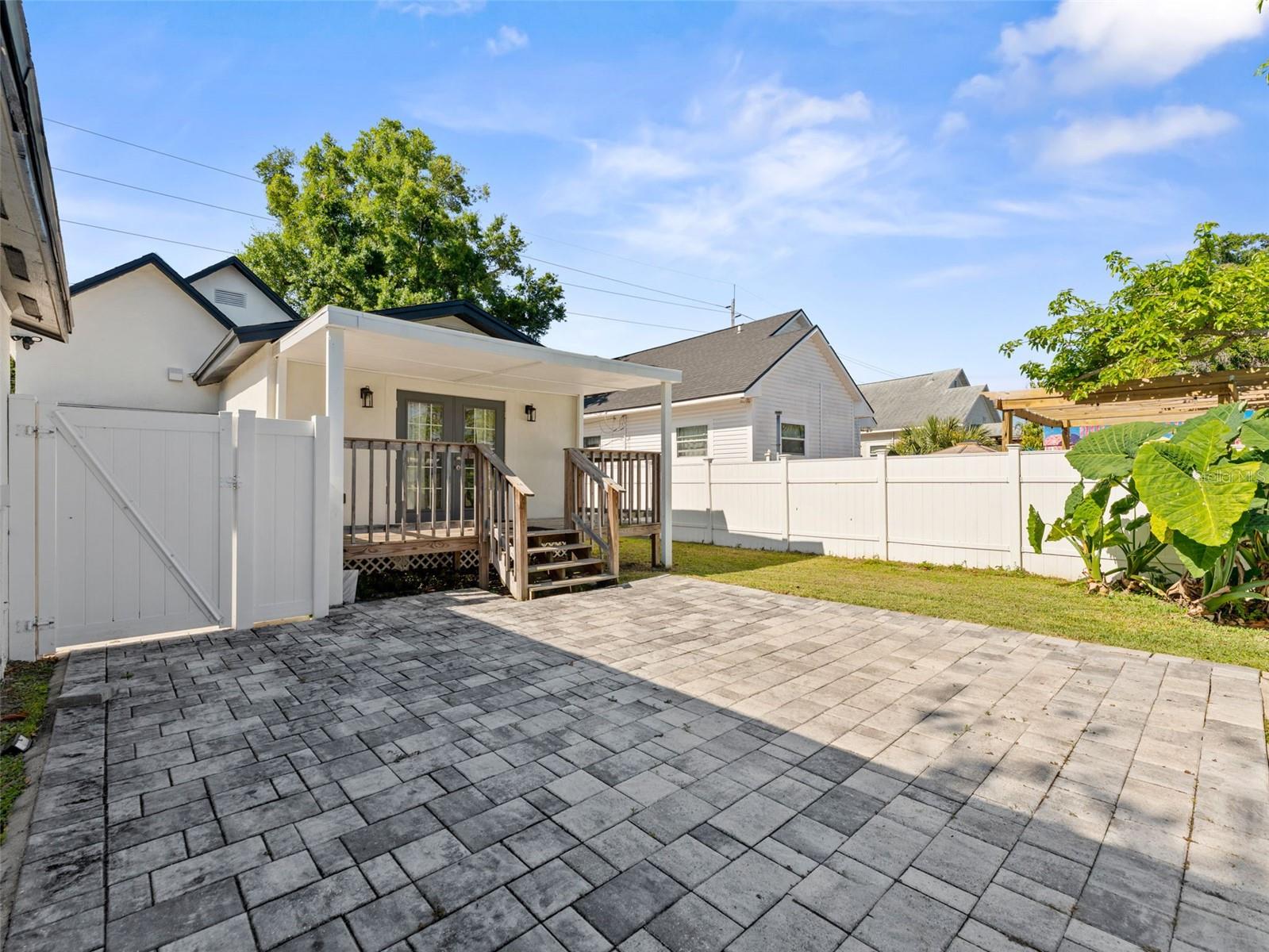 2903 W Ivy St Property Photo 26
