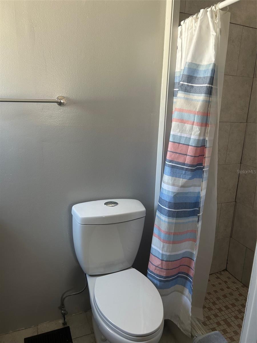 2574 Arbelia St Property Photo 7