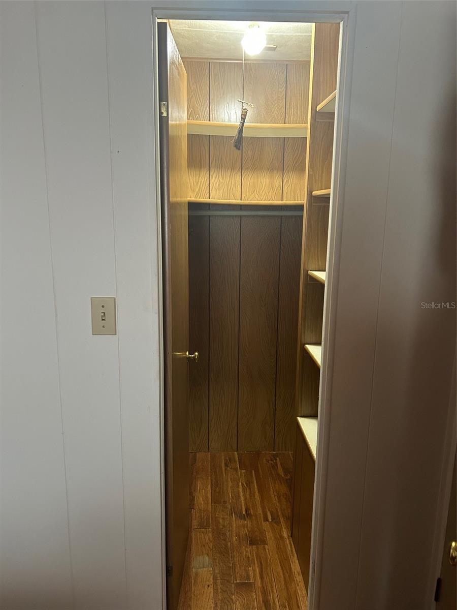 2574 Arbelia St Property Photo 8