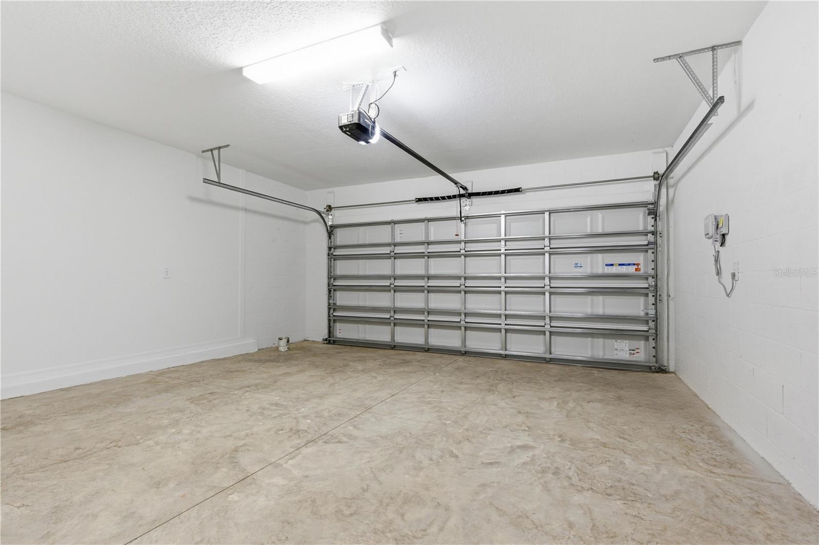 9947 Allendale St Property Photo 10