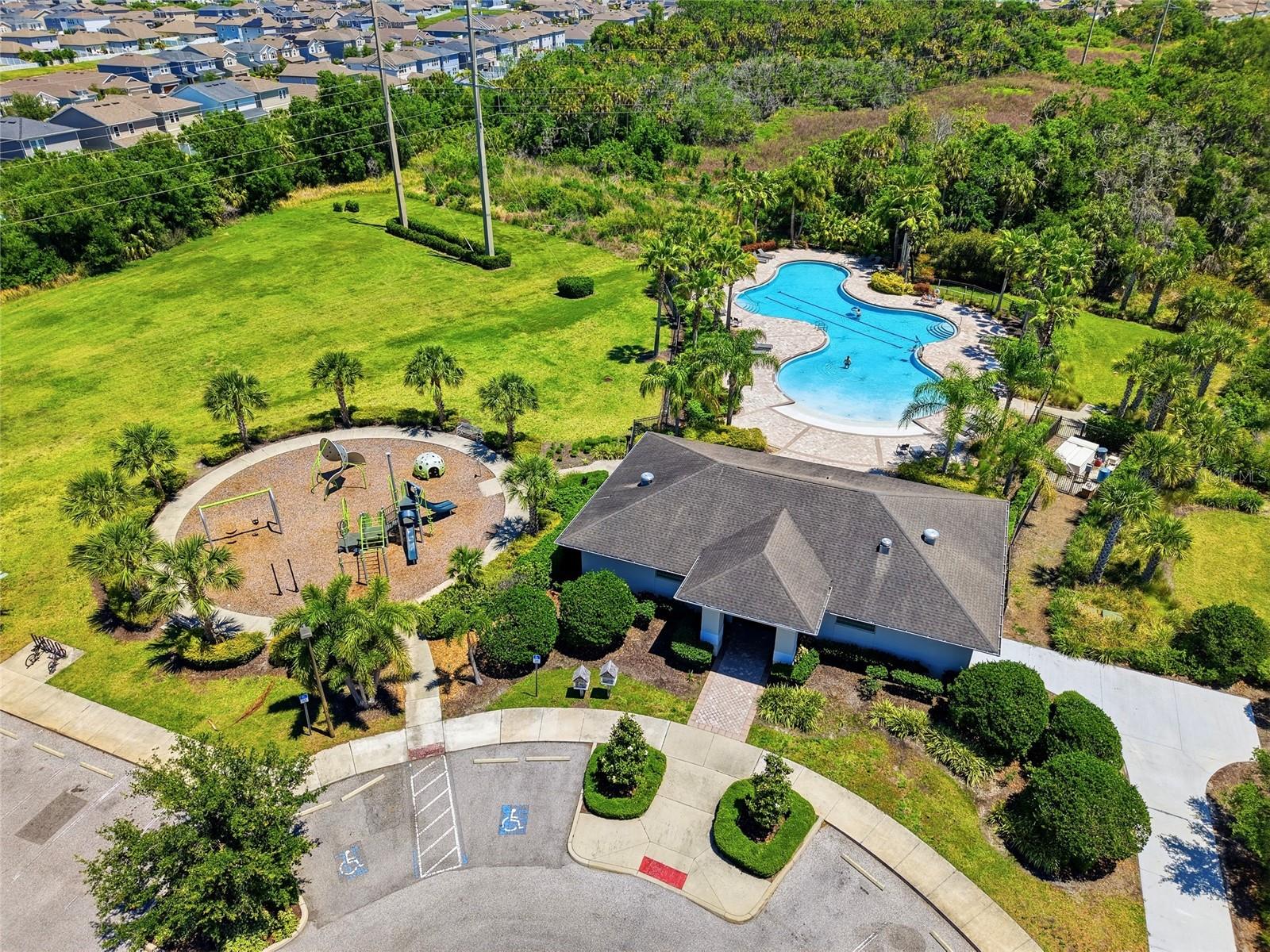 4521 Reisswood Loop Property Photo 44