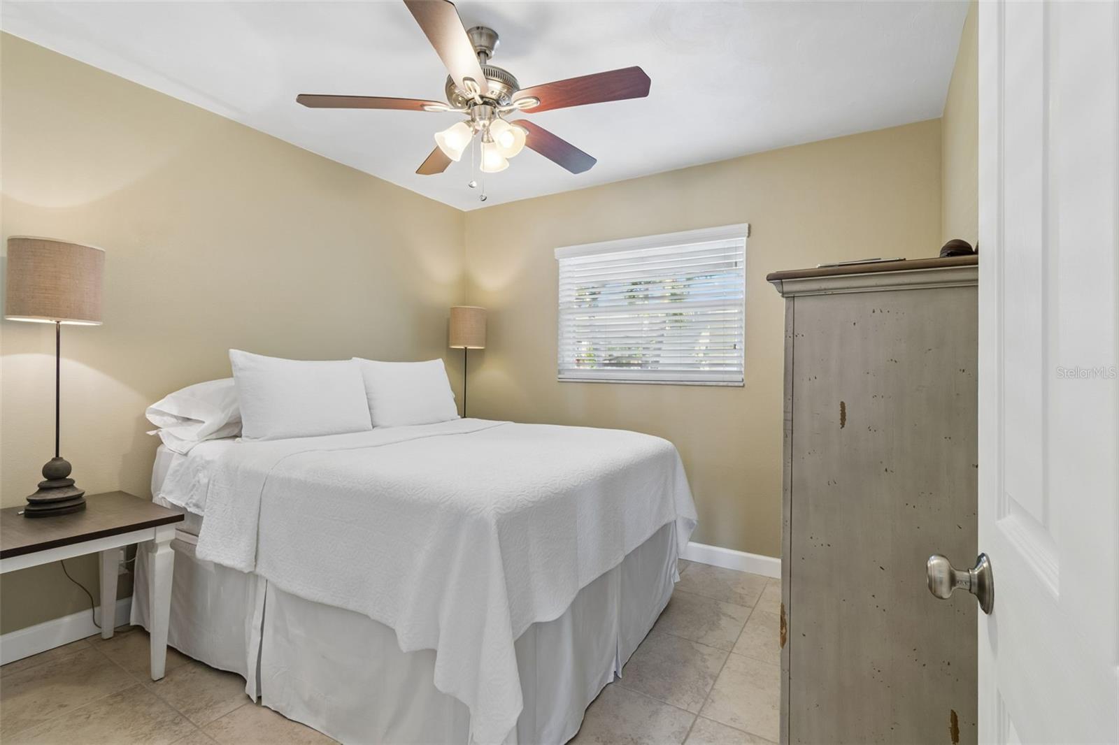 2307 Bay Blvd Property Photo 16