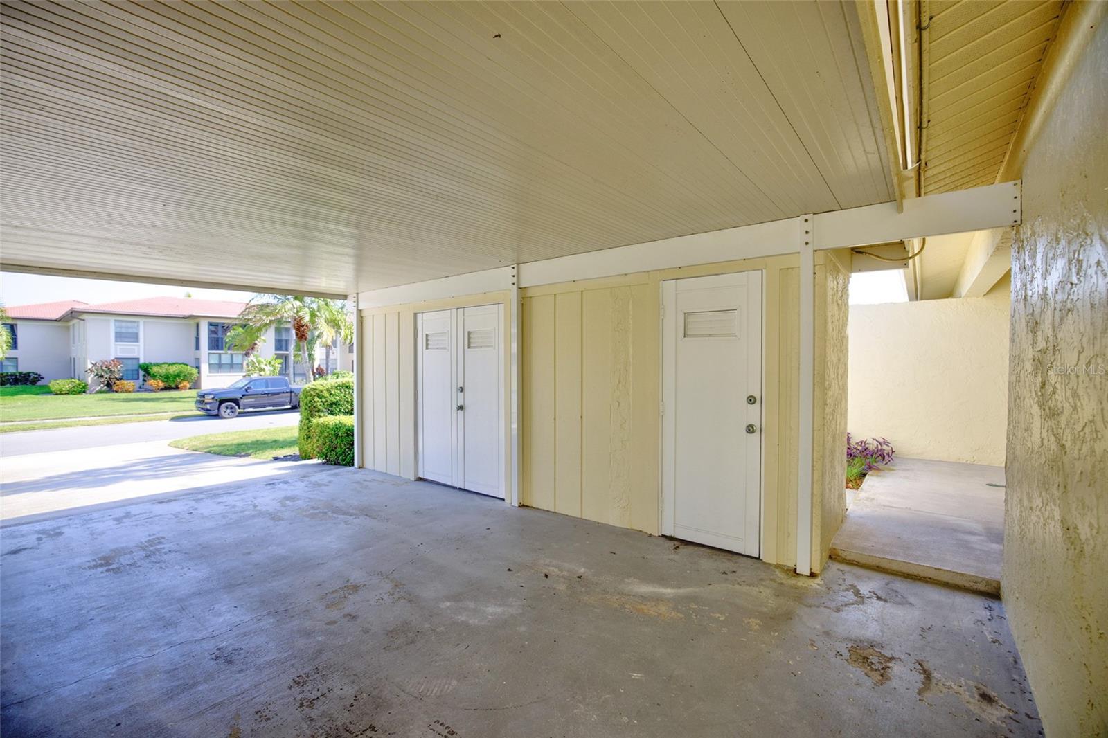 10134 Regal Dr #1 Property Photo 41