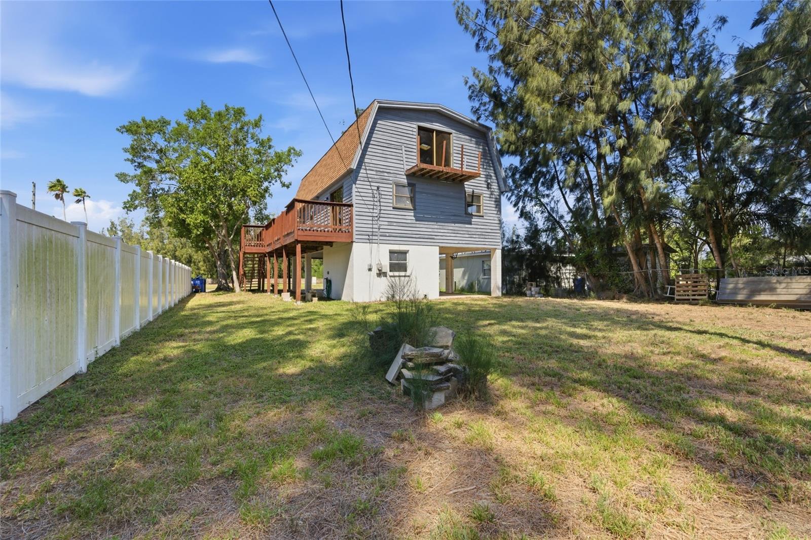 8221 Riverside Dr Ne Property Photo 44