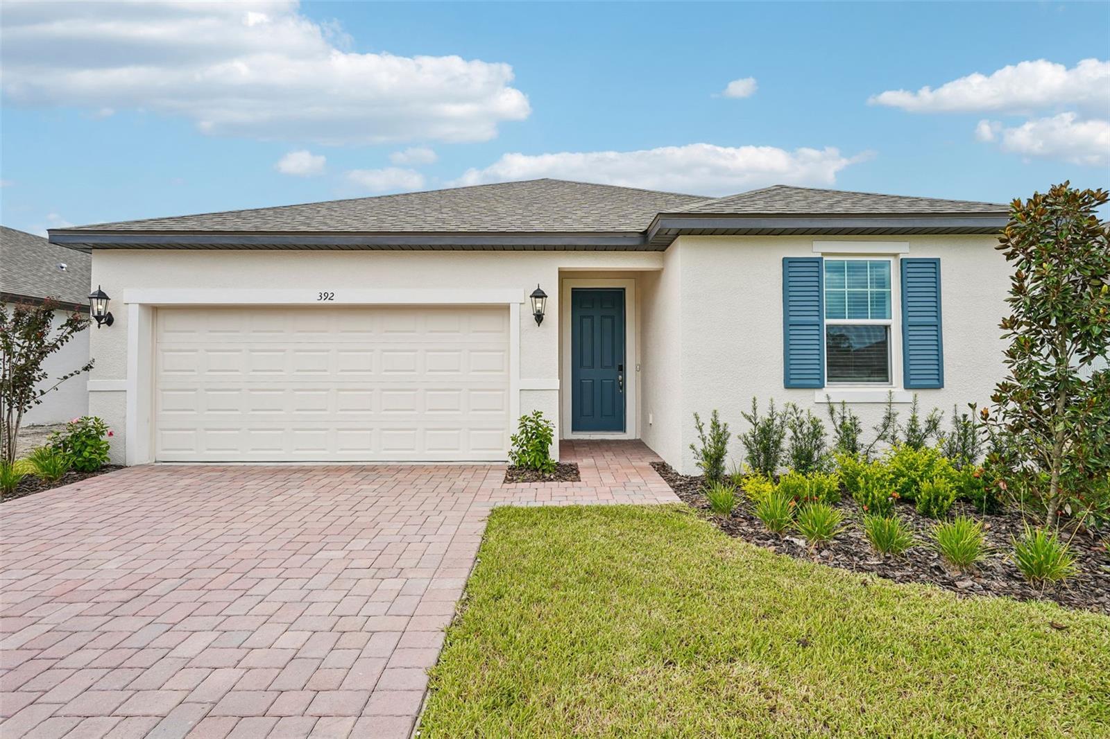 392 Birkdale Dr Property Photo 1