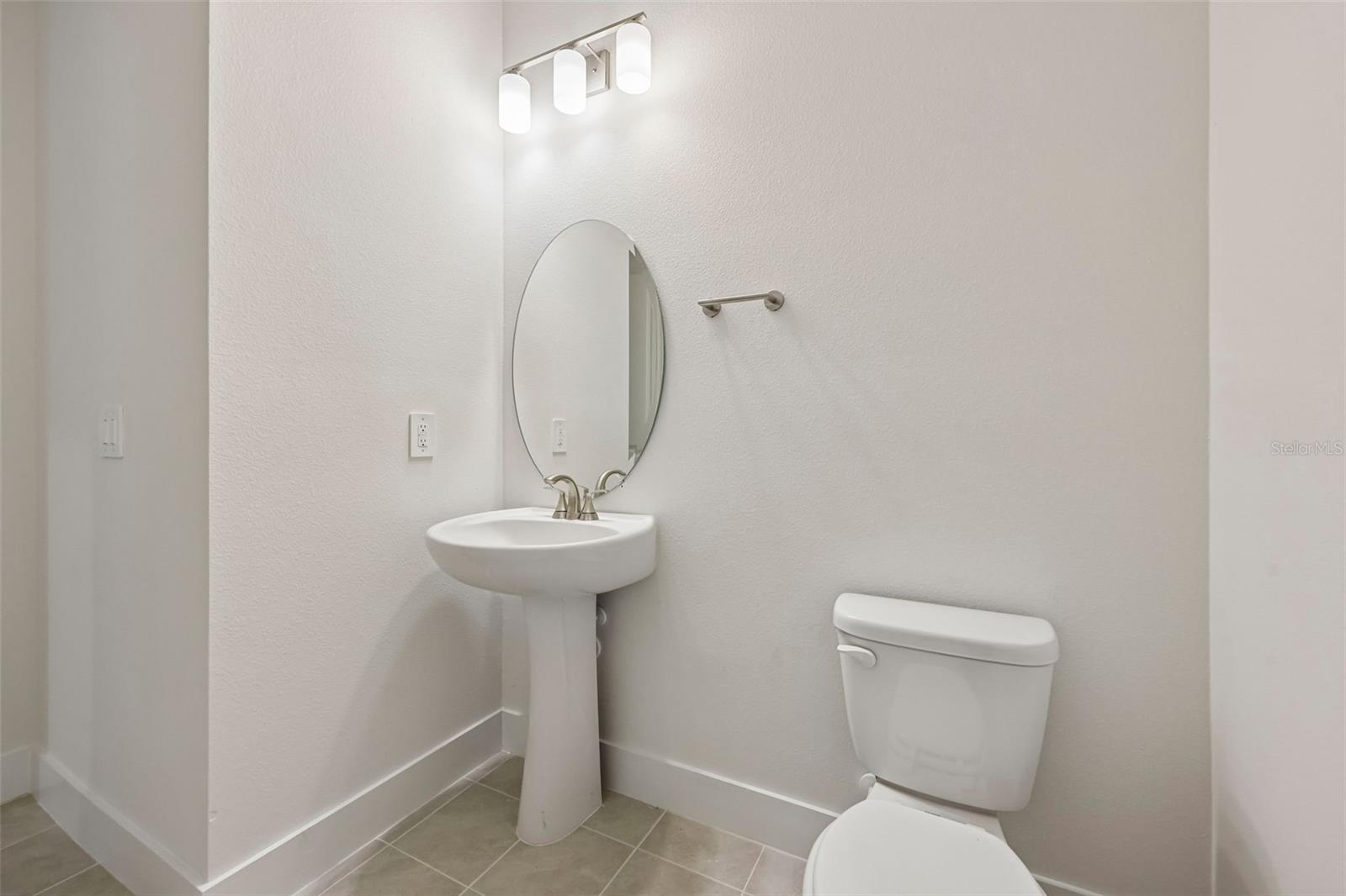 120 Foresthaven St Property Photo 32