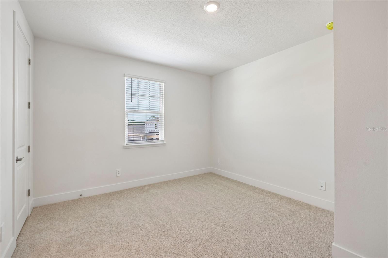 120 Foresthaven St Property Photo 35