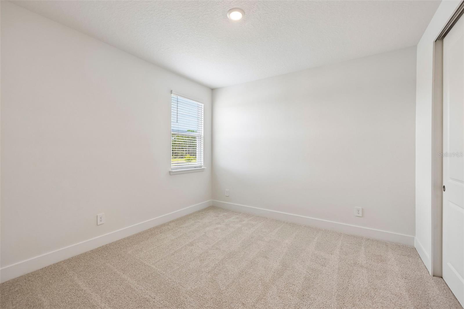 120 Foresthaven St Property Photo 38
