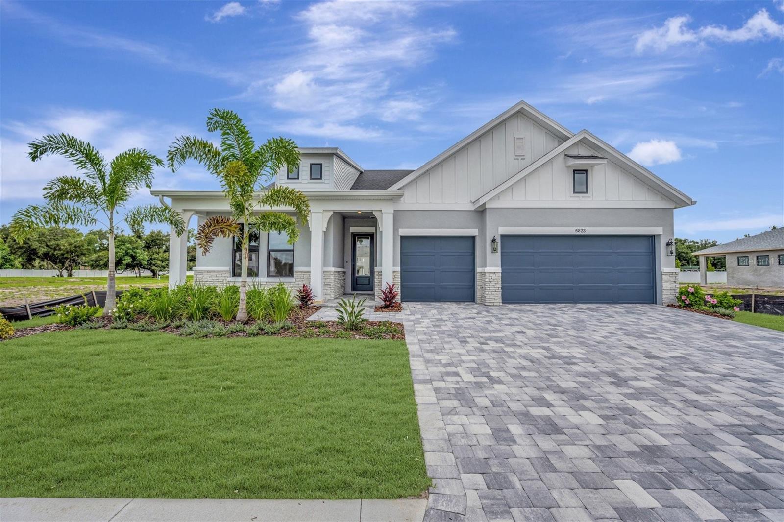 6823 Heron Meadow Dr Property Photo 1
