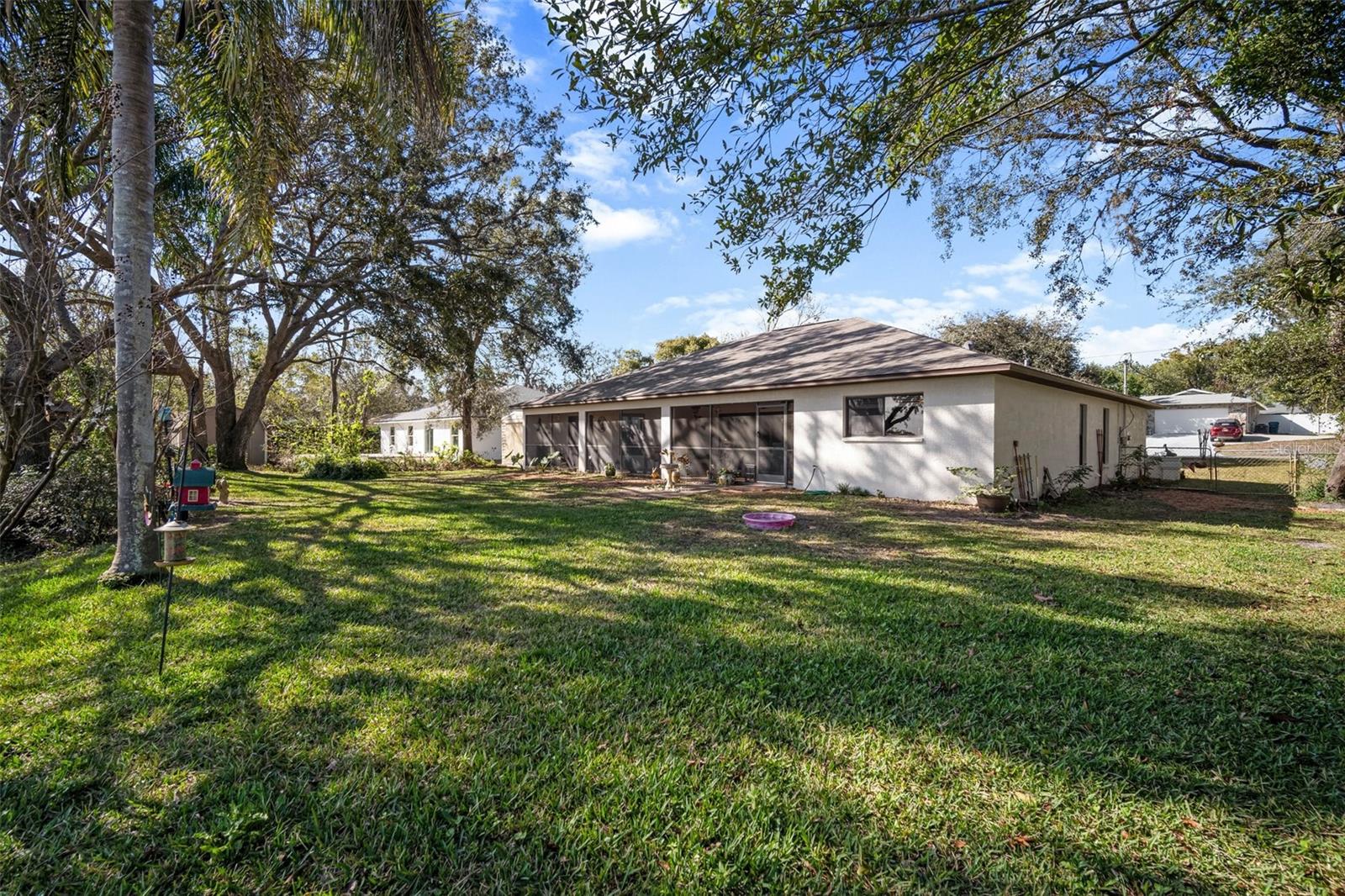 1472 Ivydale Rd Property Photo 33