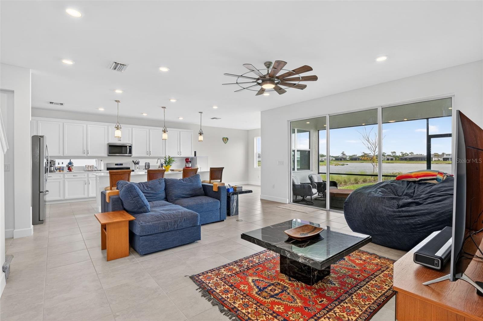 42581 Atlas Dr Property Photo 12